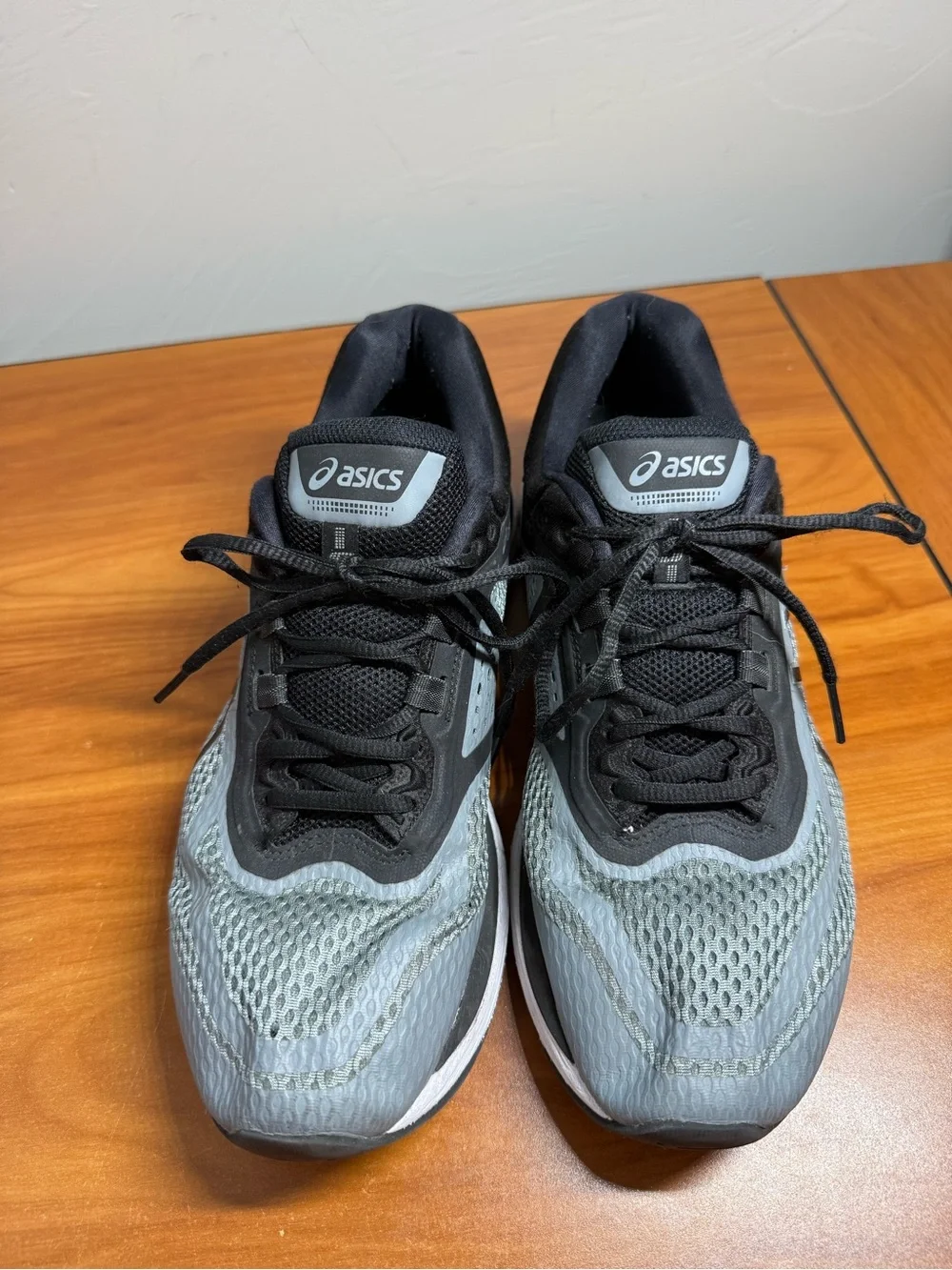 ASICS GT-2000 Mens Running Trainers Shoes Sneakers T606N Black Grey 10.5